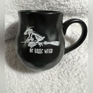 NO BASIC WITCH MUG